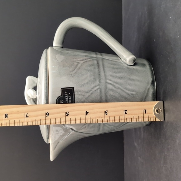 10 Strawberry Street Gray Textured Leaf Pattern Stoneware Teapot. - Picture 11 of 11
